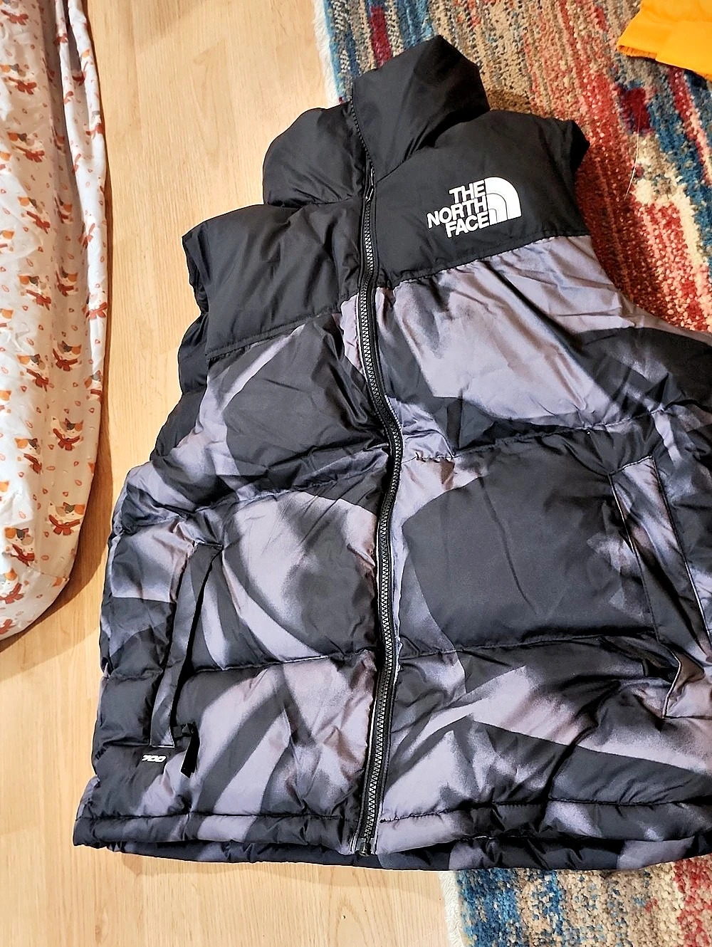 The North Face 1996 Retro Nuptse Vest Black & Gray